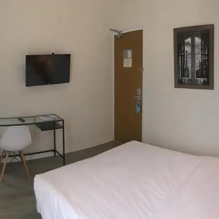 Du Maine 2* Párizs