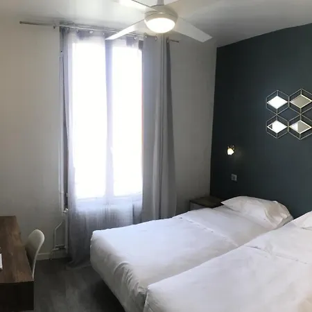 Du Maine Szálloda 2*