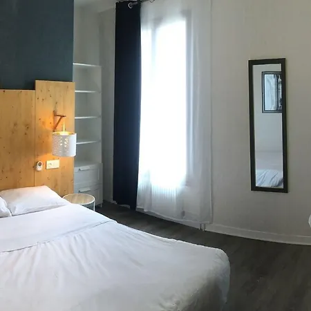 Du Maine Hotel París