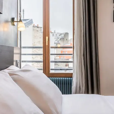 Hotel Du Maine París