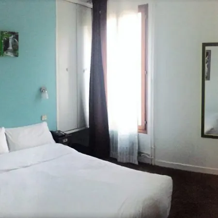 Du Maine Hotel 2*