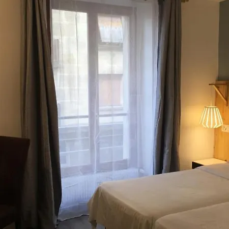 Du Maine Hotel