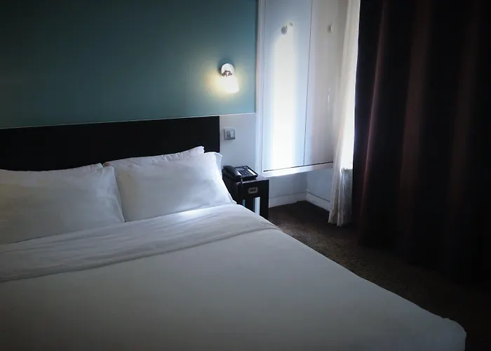 Hotel Du Maine