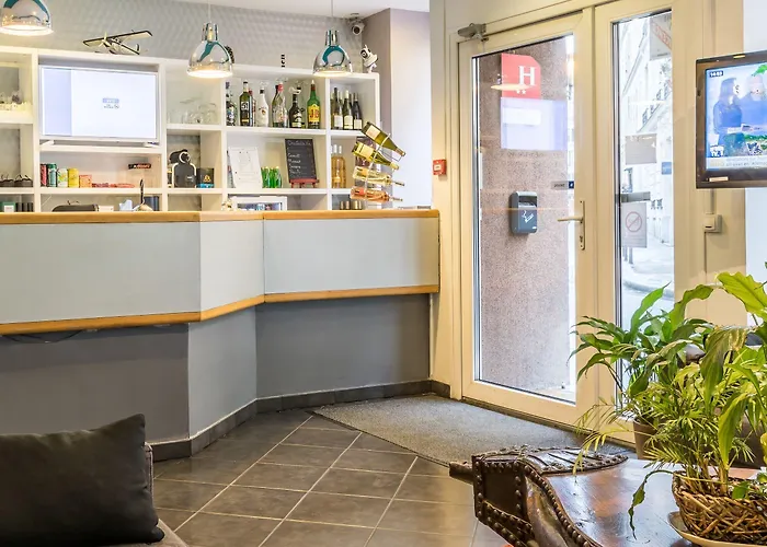 Hotel Du Maine Paris