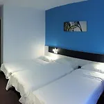 Du Maine Hotel 2*